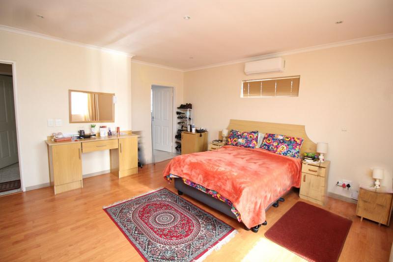 2 Bedroom Property for Sale in Viking Village Western Cape